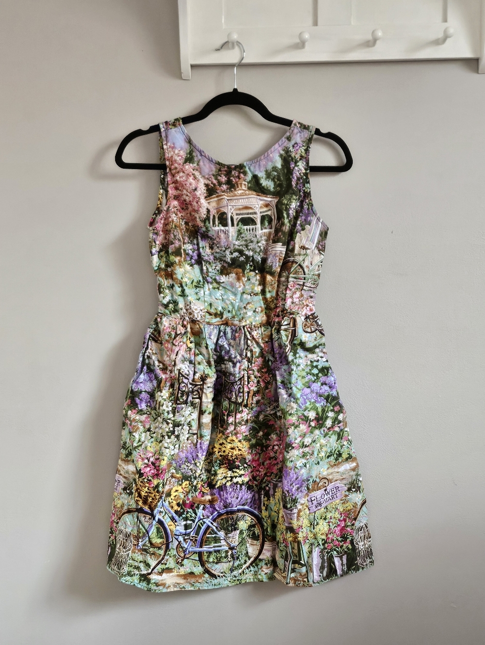 Retrolicious Cotton Tank Dress Fit Flare Size S Garden Scenic Pocket Cottagecore